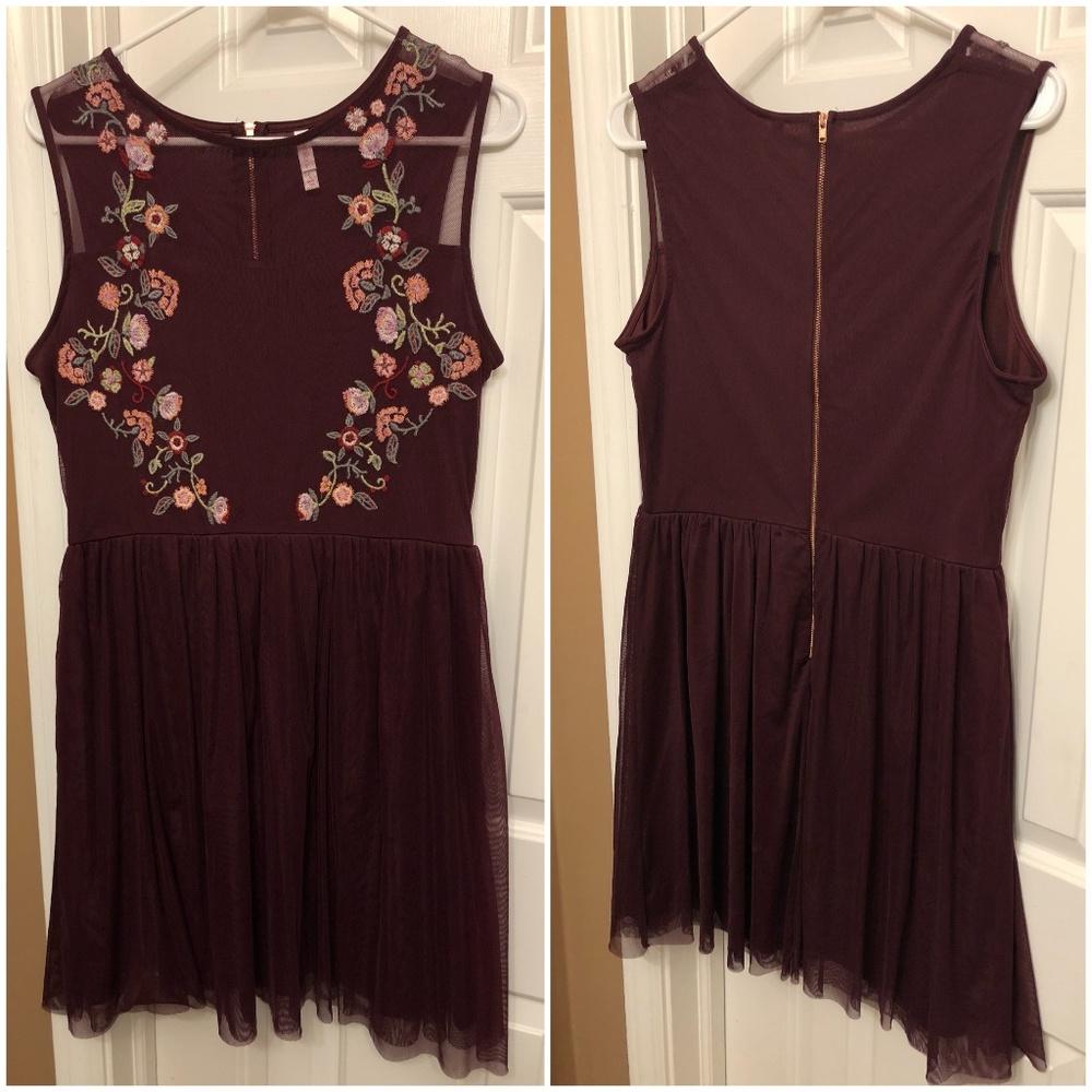 Beautiful Dress with Floral Stitched Detailing
